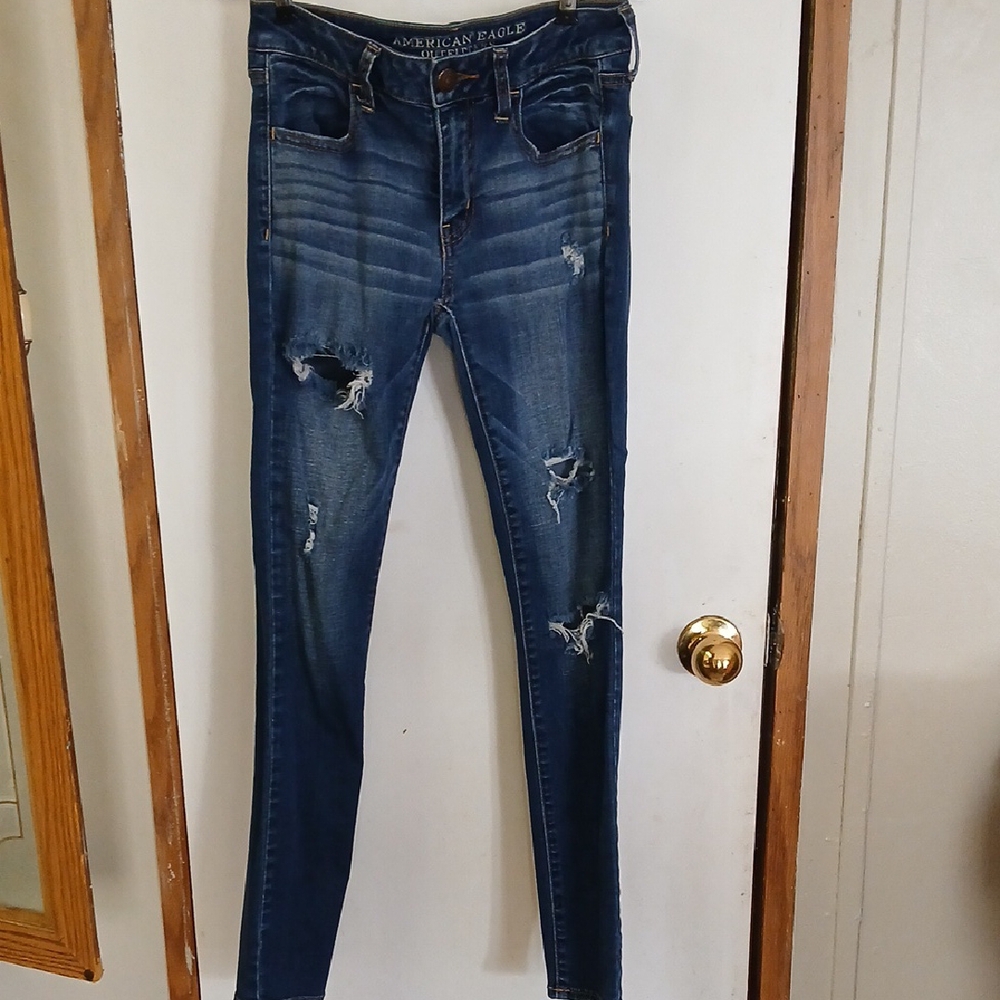 American Eagle Outfitters Women's Distressed Blue Skinny Jeans